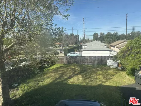 Exterior - 181 E 8th St, Upland, CA 91786 photo 1 of 5