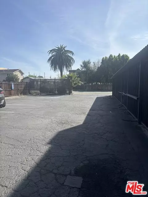 Exterior - 181 E 8th St, Upland, CA 91786 photo 4 of 5