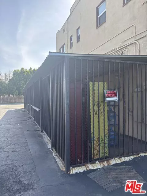 Exterior - 181 E 8th St, Upland, CA 91786 photo 5 of 5