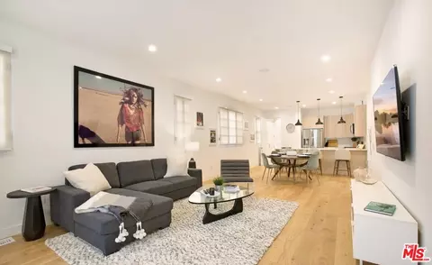 337 N Spaulding Ave, Los Angeles, CA 90036
