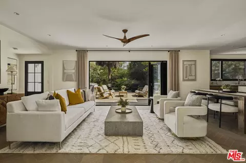 3633 Wrightwood Dr, Studio City, CA 91604