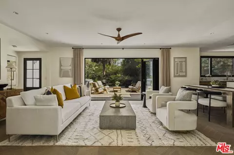 3633 Wrightwood Dr, Studio City, CA 91604