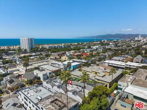 2807 3rd St #6, Santa Monica, CA 90405