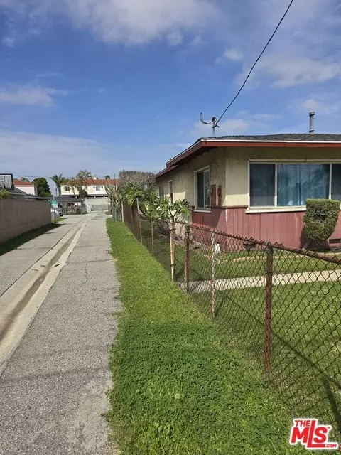 563 E 223rd St, Carson, CA 90745 photo 5