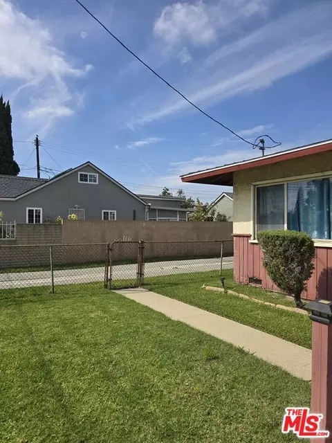 563 E 223rd St, Carson, CA 90745 photo 4