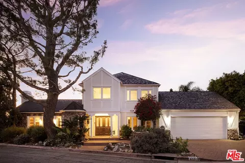 4061 Farmouth Dr, Los Angeles, CA 90027