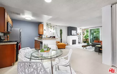 6405 Green Valley Cir #209, Culver City, CA 90230