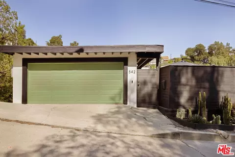 542 Quail Dr, Los Angeles, CA 90065