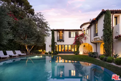 4048 Farmouth Dr, Los Angeles, CA 90027