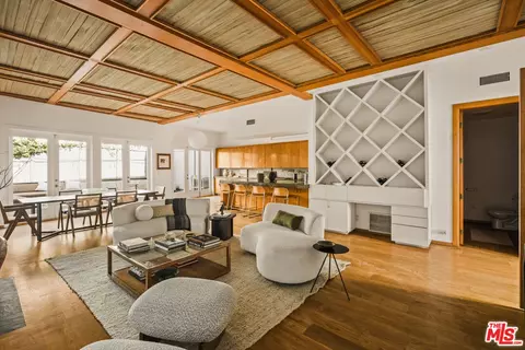 120 Pacific Ave, Venice, CA 90291