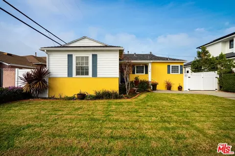 12719 Rose Ave, Los Angeles, CA 90066