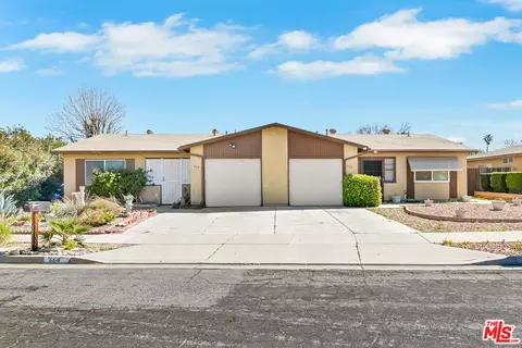 664 Corona St, Hemet, CA 92545