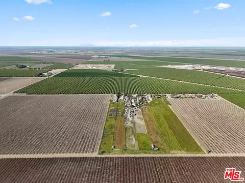 35697 W Gettysburg Ave, Firebaugh, CA 93622 photo 8