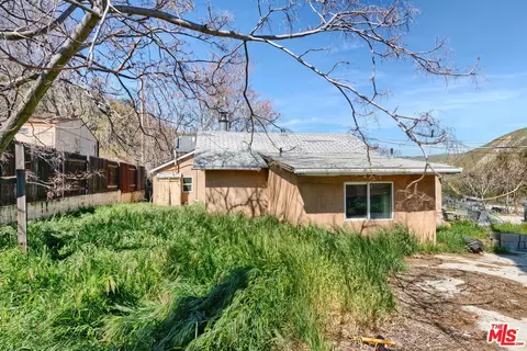 Exterior - 2249 Lebec Rd, Lebec, CA 93243 photo 4 of 7