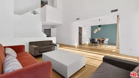 696 Palisades Dr, Pacific Palisades, CA 90272