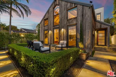 752 Palms Blvd, Venice, CA 90291