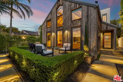 752 Palms Blvd, Venice, CA 90291