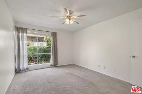Bedroom - 255 Sequoia Ct #23, Thousand Oaks, CA 91360 photo 1 of 1