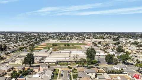 View/Area - 1300 S California Ave, Compton, CA 90221 photo 4 of 6