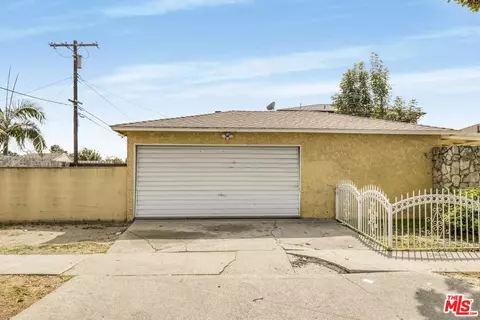 Exterior - 1300 S California Ave, Compton, CA 90221 photo 6 of 6
