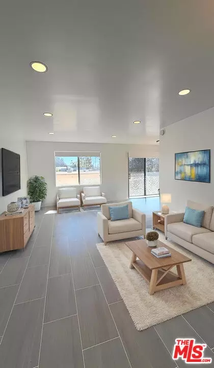 3734 S Canfield Ave #228, Los Angeles, CA 90034