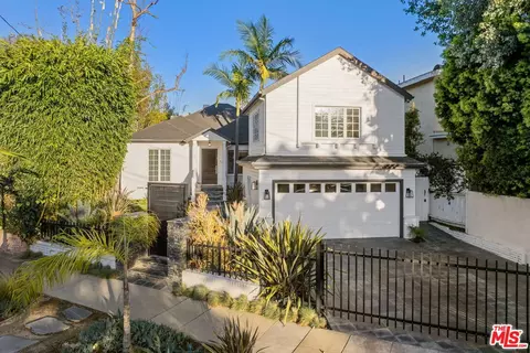 218 S Bundy Dr, Los Angeles, CA 90049