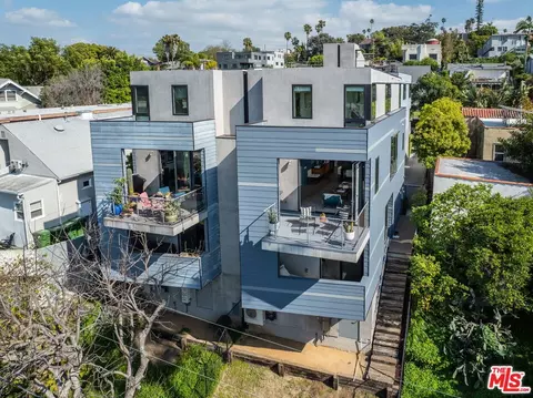 923 Hyperion Ave, Los Angeles, CA 90029