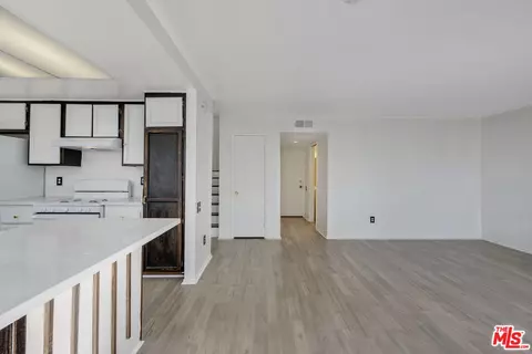 Living - 5881 Ashley Ct, Chino, CA 91710 photo 3 of 7