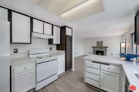 Kitchen - 5881 Ashley Ct, Chino, CA 91710 photo 3 of 4