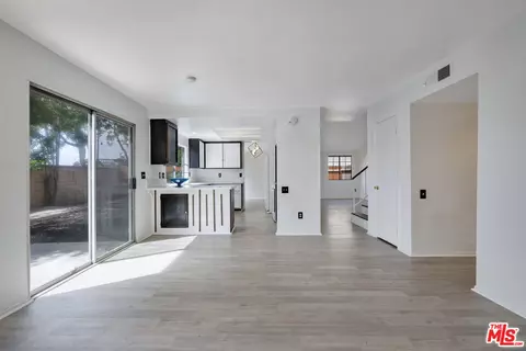Living - 5881 Ashley Ct, Chino, CA 91710 photo 4 of 7