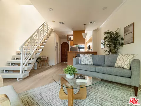 1457 S Centinela Ave #6, Santa Monica, CA 90404