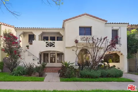 1042 S Crescent Heights Blvd, Los Angeles, CA 90035