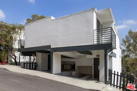 2330 Silver Ridge Ave, Los Angeles, CA 90039