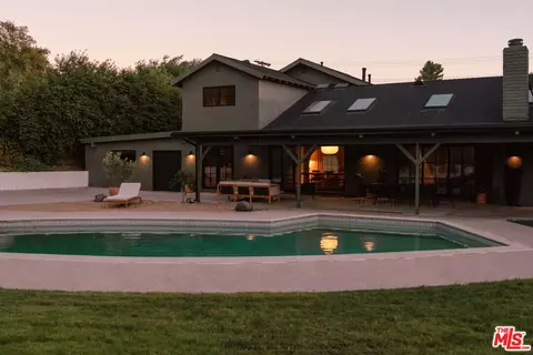 16727 Pineridge Dr, Granada Hills, CA 91344