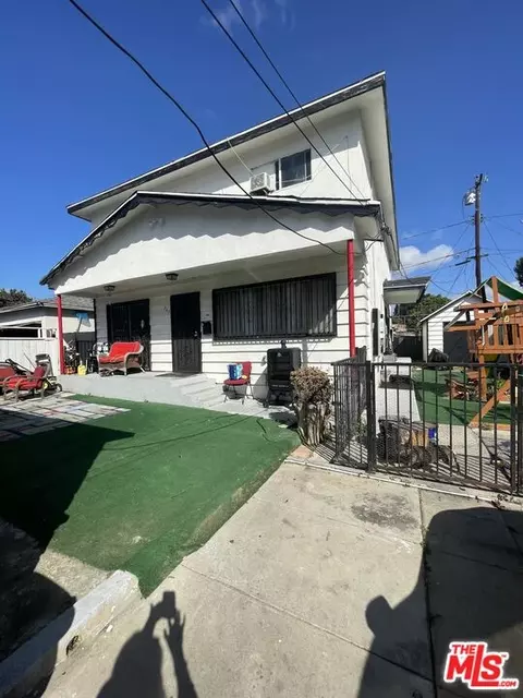 247 E 67th Way, Long Beach, CA 90805 photo 2
