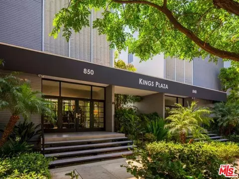850 N Kings Rd #205, West Hollywood, CA 90069