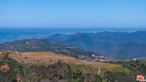 9522 Cotharin Rd, Malibu, CA 90265 photo 8