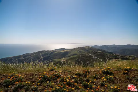 9522 Cotharin Rd, Malibu, CA 90265 photo 10