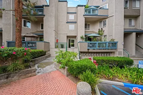 1445 Brett Pl #320, San Pedro, CA 90732