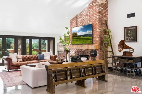 Living - 7634 E Diane Dr, Orange, CA 92869 photo 1 of 3