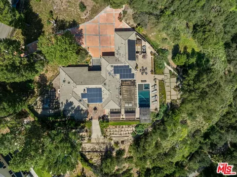 View/Area - 7634 E Diane Dr, Orange, CA 92869 photo 2 of 2