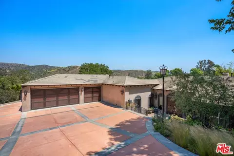 Exterior - 7634 E Diane Dr, Orange, CA 92869 photo 3 of 13