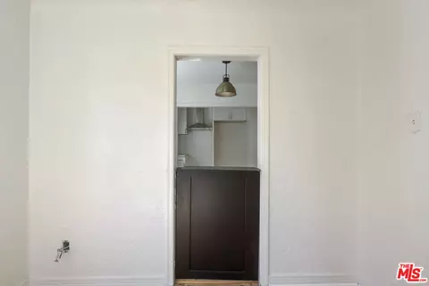 Entry Way - 805 S Crane Ave, Compton, CA 90221 photo 8 of 8