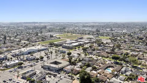 View/Area - 805 S Crane Ave, Compton, CA 90221 photo 1 of 4
