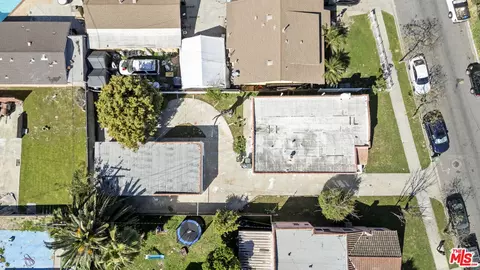 View/Area - 805 S Crane Ave, Compton, CA 90221 photo 4 of 4