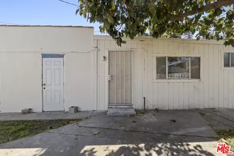 Exterior - 805 S Crane Ave, Compton, CA 90221 photo 1 of 4