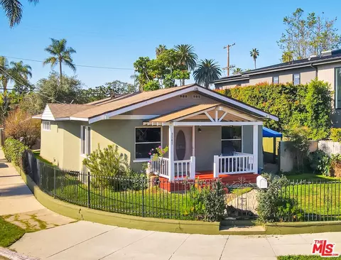 2141 Glyndon Ave, Venice, CA 90291