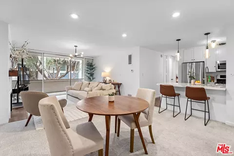 6375 Green Valley Cir #206, Culver City, CA 90230