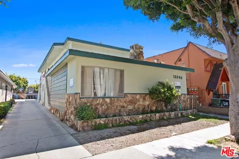 12240 Birch Ave, Hawthorne, CA 90250