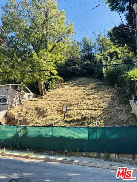 408 Museum Dr, Los Angeles, CA 90065